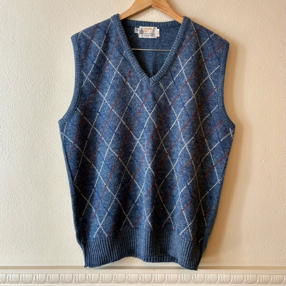 Vintage London Fog wool blend men’s XL argyle‎ sweater vest